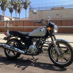 商談中！人気のSR400！がサイズダウンしたようなバイク！　YB125SPの画像
