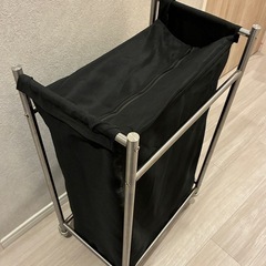 洗濯カゴ差し上げます