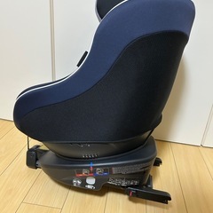 チャイルドシート　joie　の画像