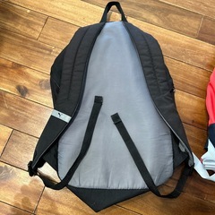 NIKE、PUMAリュックの画像