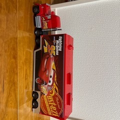 【お譲り先決定】廃盤商品　トミカ　たくさんのせよう！大きなマック　カーズの画像
