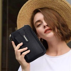 ✨【新品】✨スマホショルダー スマホポーチ 携帯ポーチ ブラック ミニマム財布の画像