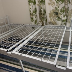 シングルベッド