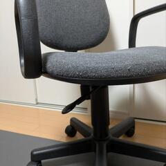 【0円】デスクチェアの画像