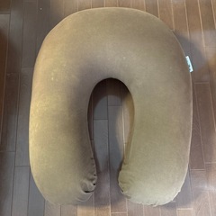お譲り先決まりました）Yogibo Support クッション 