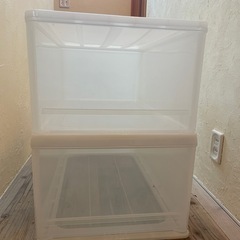 【お譲り先決まりました】
衣装ケース2個