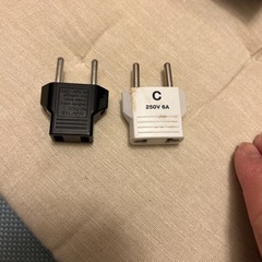 海外用変電アダプターの画像