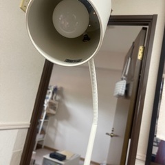 ニトリ　フロアランプの画像