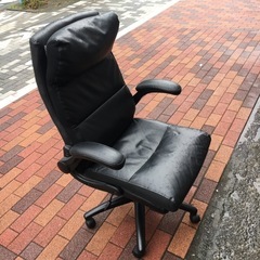 ハイバックチェアー／ニトリ製の画像