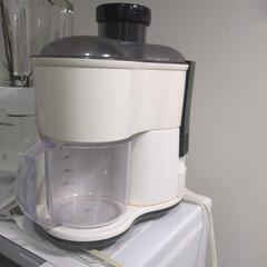 ジューサー Tescom TJ110の画像