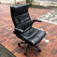 ハイバックチェアー／ニトリ製の画像