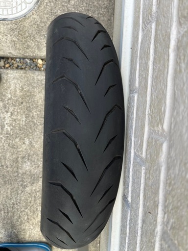 正規店仕入れの yzf-r25ABS用リアホイールタイヤIRC RX03スペックR (やまびこ Parts