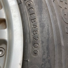 スタッドレスタイヤ　 ブリザックVRX 145/80R13の画像