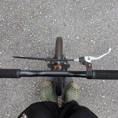 スバイク　キックボード　幼児、児童用（体重50キロまで）の画像