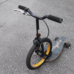 スバイク　キックボード　幼児、児童用（体重50キロまで）の画像