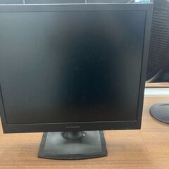 I-O DATA　19インチ液晶モニター