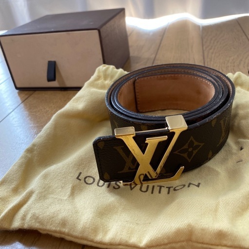 LOUIS VUITTON ベルト