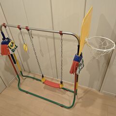 折りたたみ鉄棒・ブランコ・吊り輪・バスケットゴール