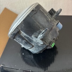 エルグランド e52 純正フォグライト 助手席側のみの画像