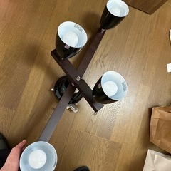 ニトリ　シーリングライト　4灯の画像