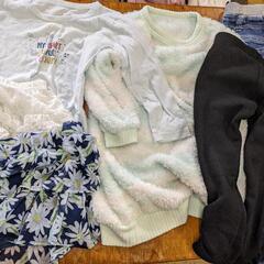 女の子服120サイズ トップス3着  ボトムス6着 パジャマ上下、ワンピース  計12点セットの画像