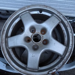 R32スカイライン タイプM純正16インチ
ホイール4本の画像