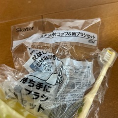 トトロ　コップと歯ブラシセットの画像