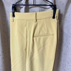 未使用☆23区パンツ38イエローの画像