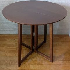 レトロな丸テーブル、折りたたみ式