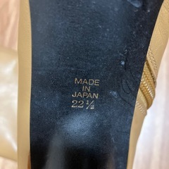 carri fours ブーツ 22.5cmの画像