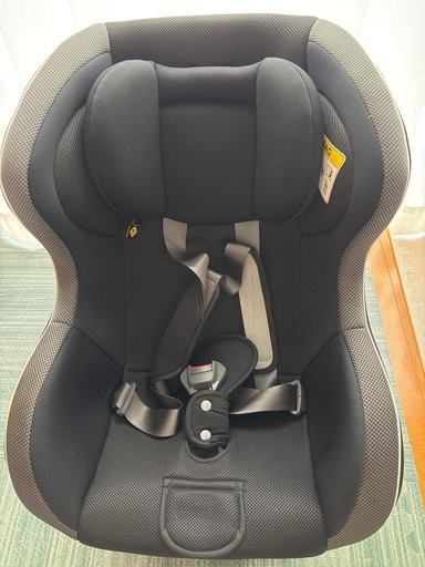 Combi チャイルドシート