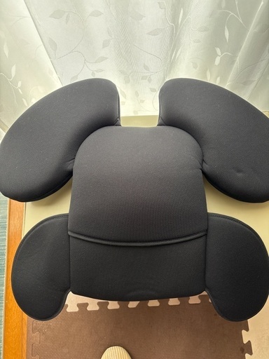 Combi チャイルドシート