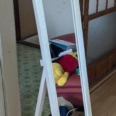 木製ホワイトでナチュラルな姿鏡
