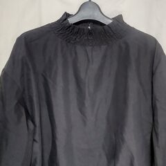 Chico バルーン袖フリルカットソーの画像