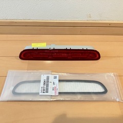 美品ハイエース純正ハイマウント