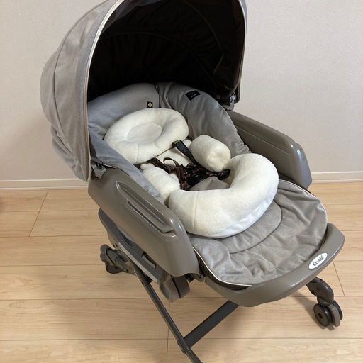 譲渡済みコンビ　ハイ＆ロースウィングラック　電動　ネムリラオートBEDi EGシリーズハイローチェア