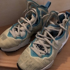 NIKE シューズ　23センチ