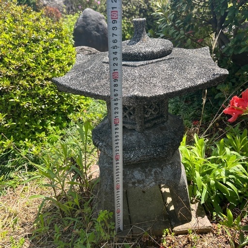 引き取り限定】庭石灯篭訳あり石日本庭園ガーデニングオブジェ 引き取り限定】庭石灯篭訳あり石日本庭園ガーデニングオブジェ