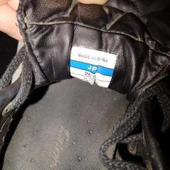 金属スパイクの画像