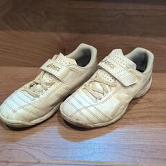 サッカートレーニングシューズ