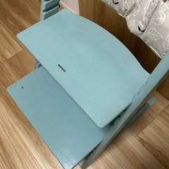 (値下げ)ストッケ 子供用 椅子 ハイチェア 水色 ブルーの画像