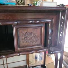 【4/16に撤去予定】唐木家具　飾り棚　茶棚　和風アンティークの画像