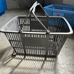 買い物カゴ