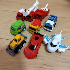 チョロQタイプのミニカー9個セット