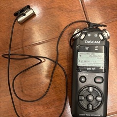 TASCAM　DR-05 レコーダー