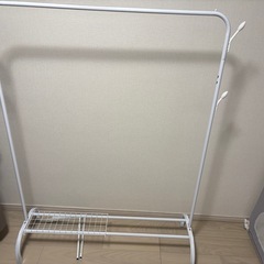 ハンガーラック　洋服かけ　