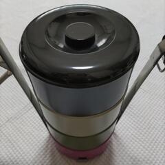 （お話し中）お弁当箱4段セットの画像