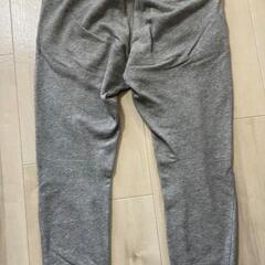 NIKE（ナイキ）グレー色ジョガーパンツの画像