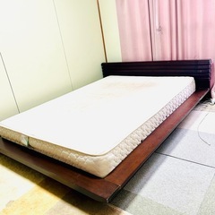 キングサイズベッド