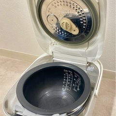 ※修理できる方、東芝　真空圧力炊飯器 5.5合炊き　の画像